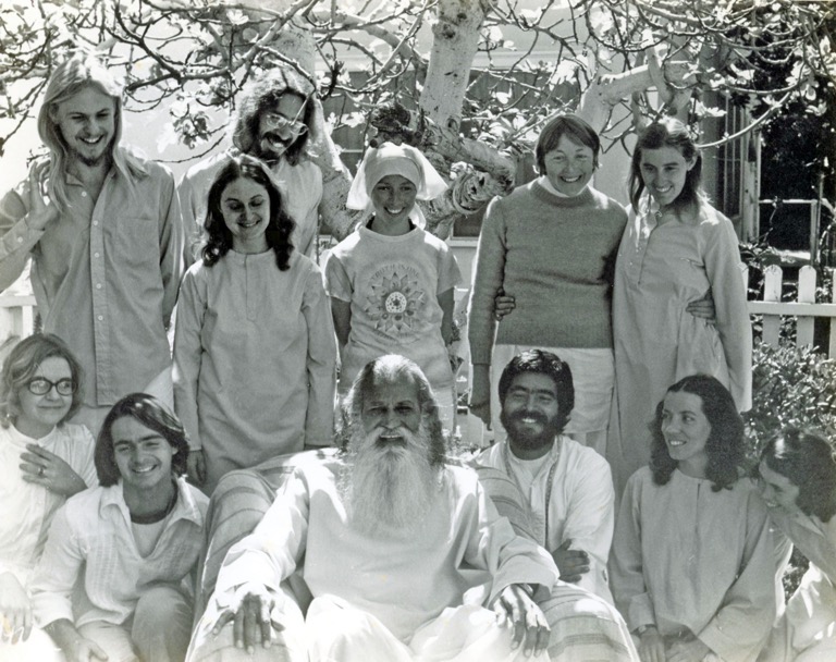Scott Shaw with Swami Satchidananda