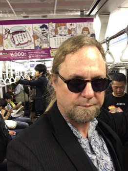  Greetings from the Tokyo Subways System. 